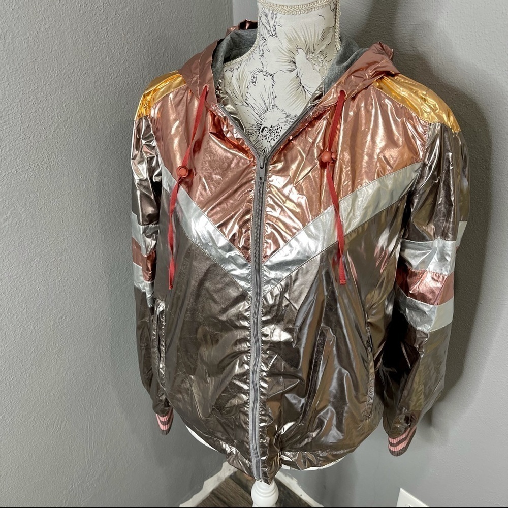 New! Mother Sport Breaker Jacket Metallic Sz Small